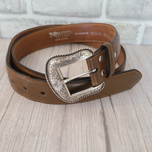 Nocona Western Leather Belt Engraved Buckle Mens 42 Chestnut - Picture 1 of 6